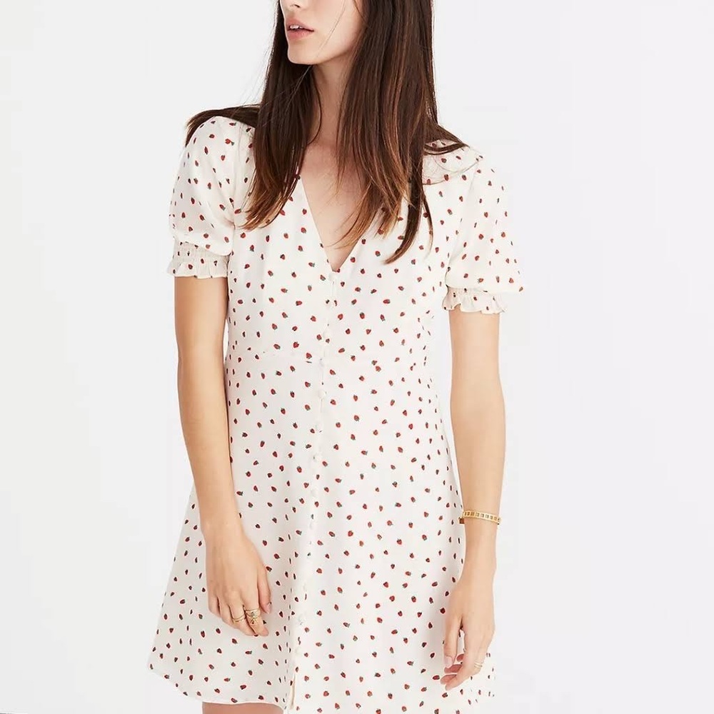 Madewell Silk Clover Button-Front Dress in Fresh Strawberries